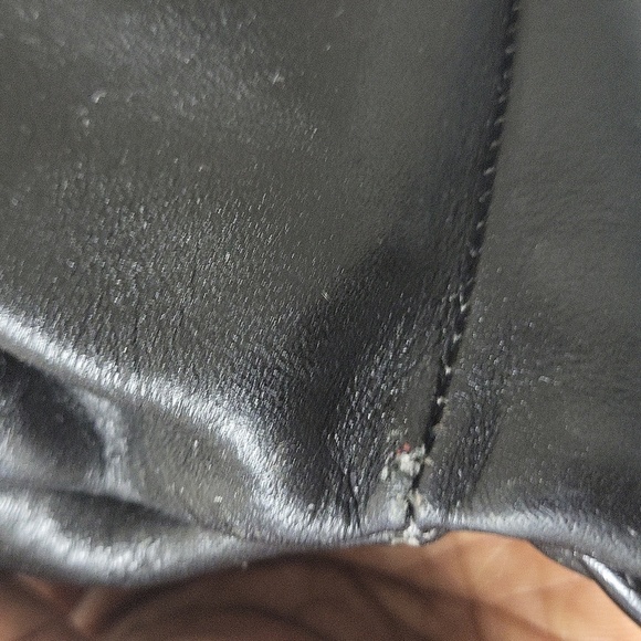 VINTAGE Foldable black Leather Clutch - Picture 13 of 16